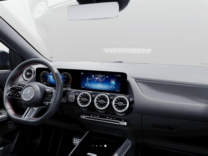 AutoSilver - MERCEDES-BENZ GLA 180 | ID 35477