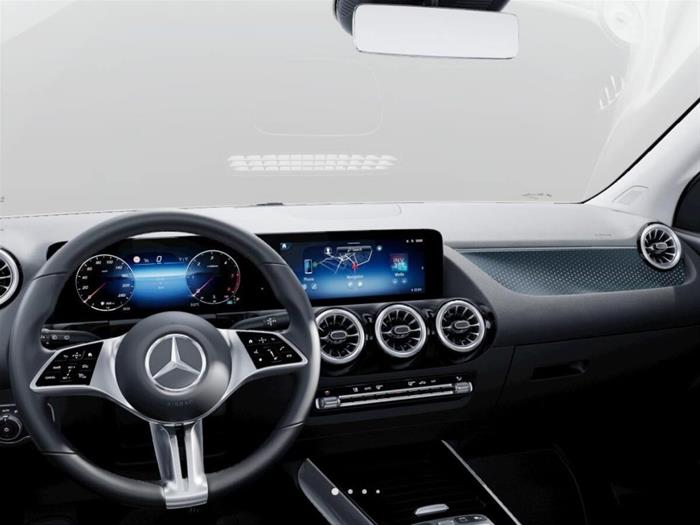 AutoSilver - MERCEDES-BENZ GLA 200 | ID 35644
