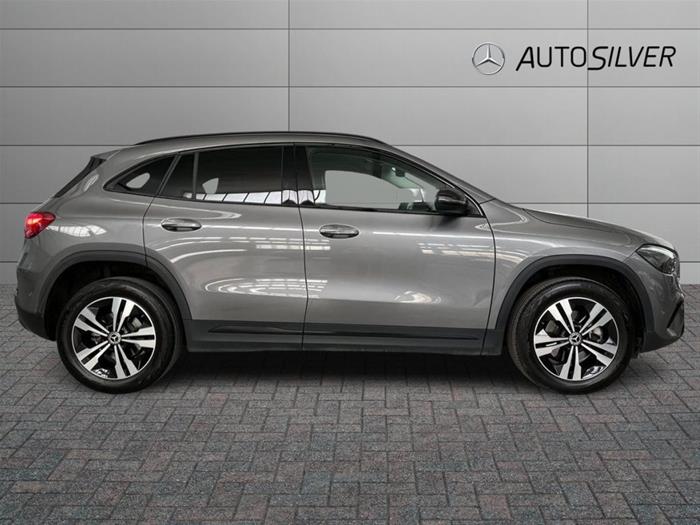 AutoSilver - MERCEDES-BENZ GLA 200 | ID 35807