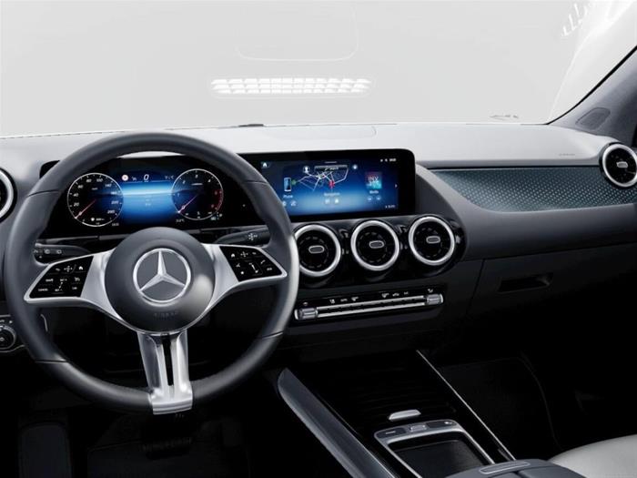 AutoSilver - MERCEDES-BENZ GLA 200 | ID 35821