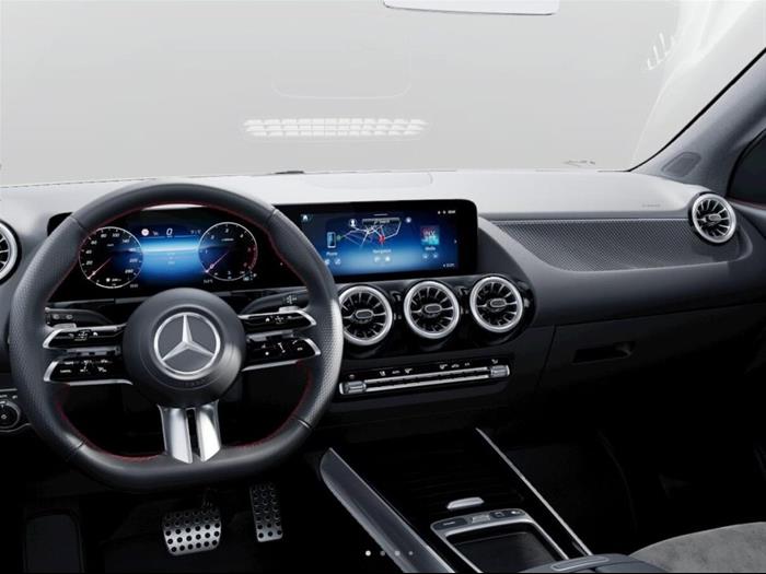 AutoSilver - MERCEDES-BENZ GLA 180 | ID 35980