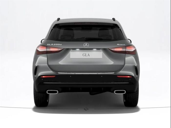 AutoSilver - MERCEDES-BENZ GLA 200 | ID 38352