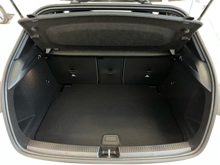 AutoSilver - MERCEDES-BENZ A 180 | ID 39012