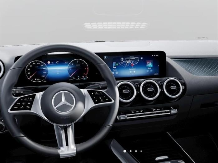 AutoSilver - MERCEDES-BENZ B 180 | ID 39119