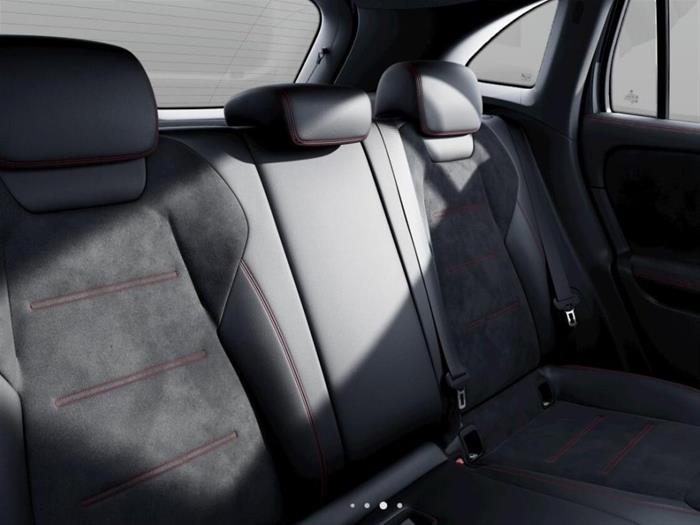 AutoSilver - MERCEDES-BENZ GLA 200 | ID 40337