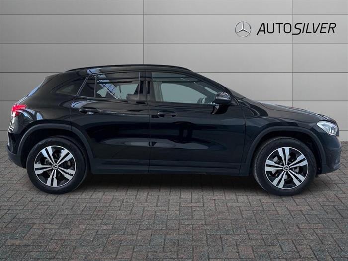 AutoSilver - MERCEDES-BENZ GLA 180 | ID 40728