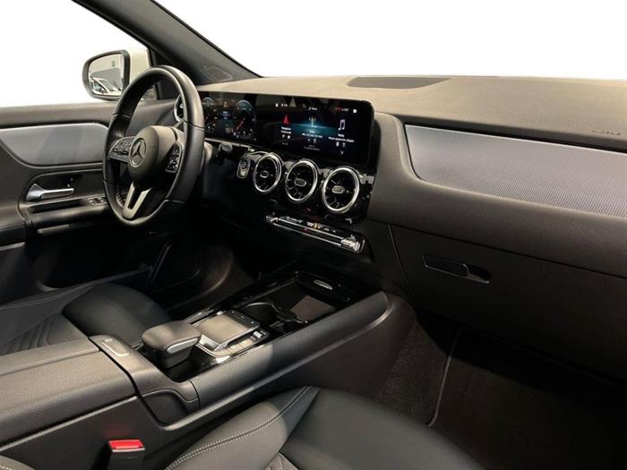 AutoSilver - MERCEDES-BENZ GLA 180 | ID 40778