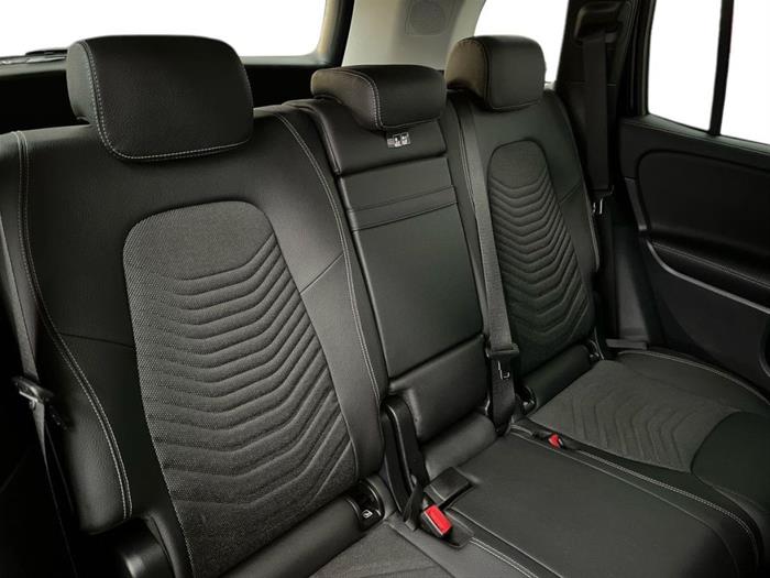 AutoSilver - MERCEDES-BENZ GLB 180 | ID 40781