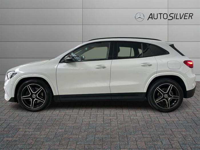 AutoSilver - MERCEDES-BENZ GLA 200 | ID 41121