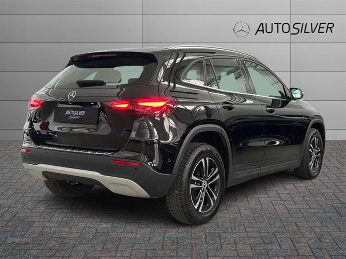 AutoSilver - MERCEDES-BENZ GLA 180 | ID 42782