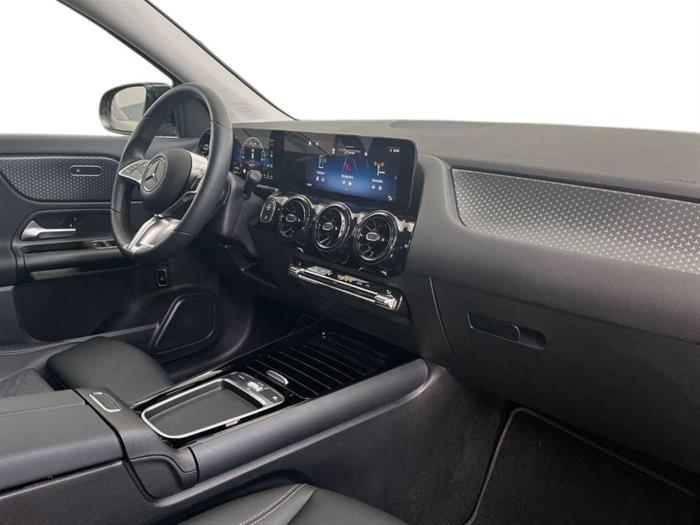 AutoSilver - MERCEDES-BENZ GLA 180 | ID 42782