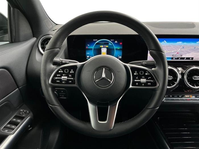 AutoSilver - MERCEDES-BENZ GLA 200 | ID 42876