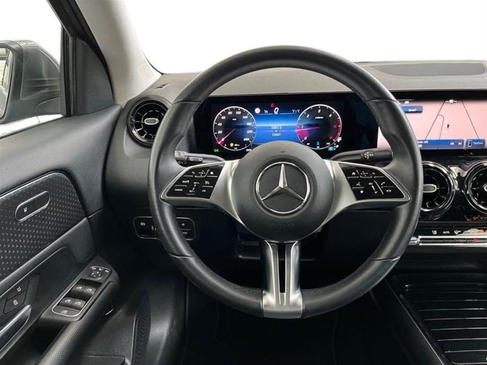 AutoSilver - MERCEDES-BENZ GLA 180 | ID 42938