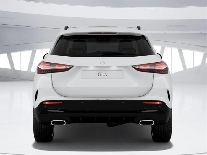 AutoSilver - MERCEDES-BENZ GLA 200 | ID 43402