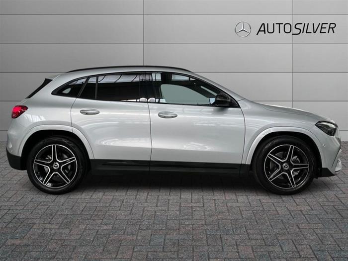 AutoSilver - MERCEDES-BENZ GLA 200 | ID 44602