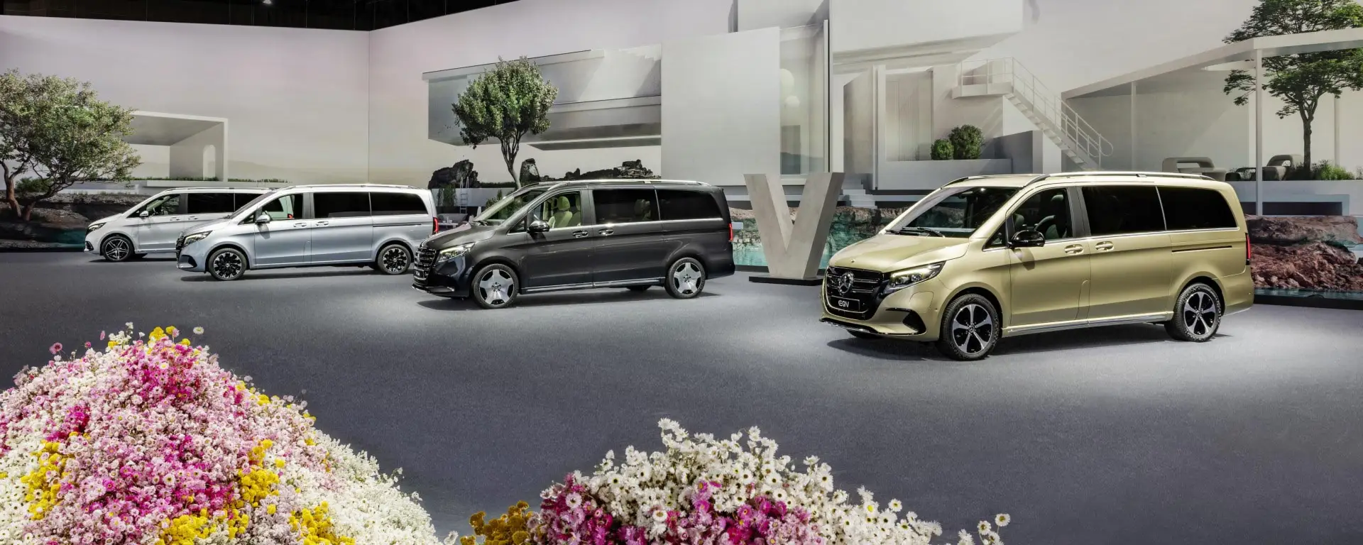 slider Maggiore lusso nella vita privata, più premium negli affari: i nuovi van Mid-size firmati Mercedes Benz